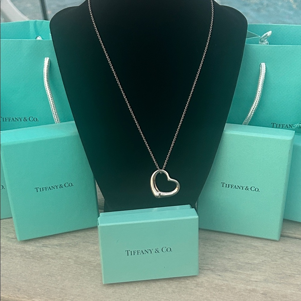 Tiffany & Co. ELSA  Open Heart Necklace - Picture 4 of 4